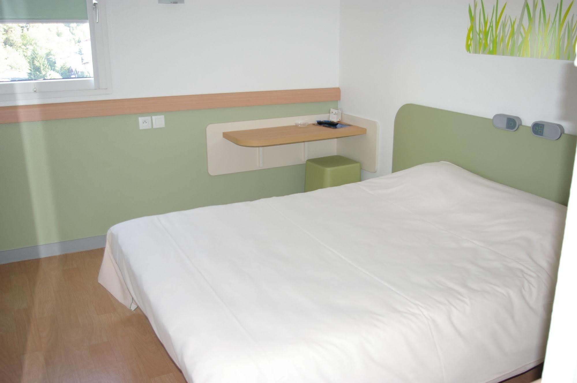 Ibis Budget Lyon Caluire Cite Internationale מראה חיצוני תמונה